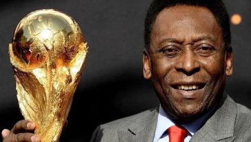 Brezilyalı futbol efsanesi Pele, 82 yaşında hayatını kaybetti...