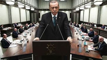 Cumhurbaşkanı Erdoğan'dan revizyon mesajı: "Kabine'de yeni isimlere görev..!"