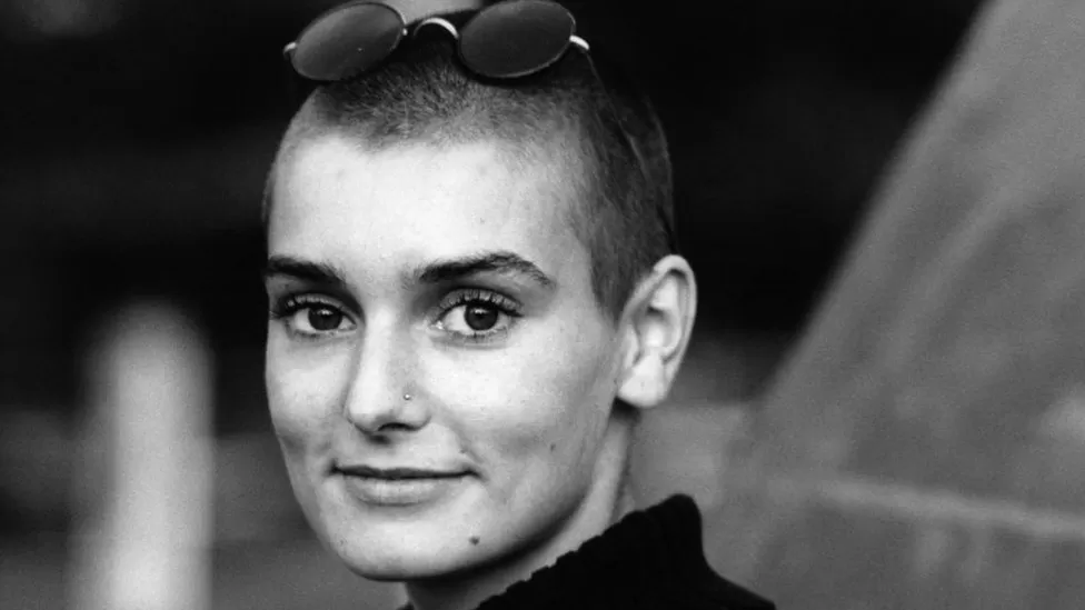 Müslüman İrlandalı şarkıcı  Sinéad O'Connor  56 yaşında vefat etti
