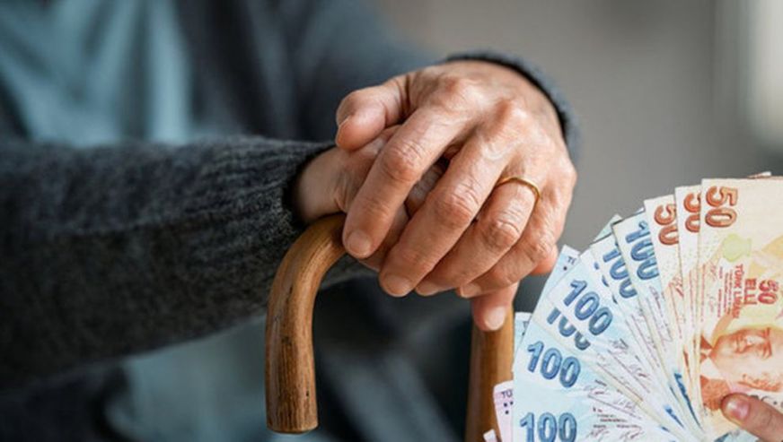 Emekli maaşları için zam hesapları değişti... İşte 'refah payı' hariç emekli zammı..!