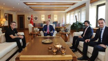 Ahmet Hakan: "'AK Parti yanlıları daha tahammüllü" diye yazacağım, beni de linç edecekler!'