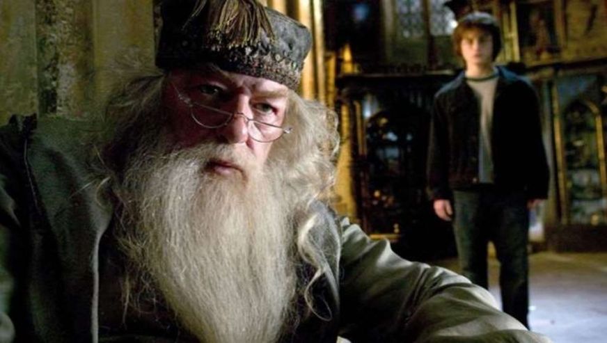 Harry Potter'ın Dumbledore'u Michael Gambon hayatını kaybetti...