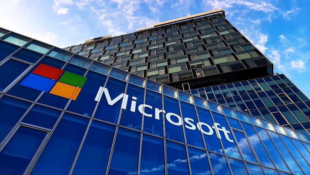 ABD'li teknoloji devlerinden Microsoft'un piyasa değeri 3 trilyon doları aştı...