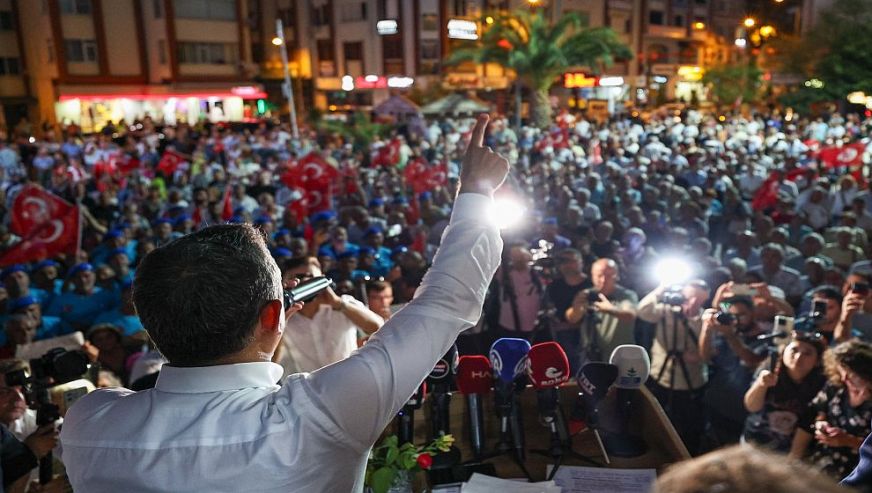 CHP lideri Özgür Özel’den ‘değişim’ ve ‘seçim’ çağrısı: ‘Getirin o sandığı... Artık öyle ucuz siyaset yok, CHP burada’