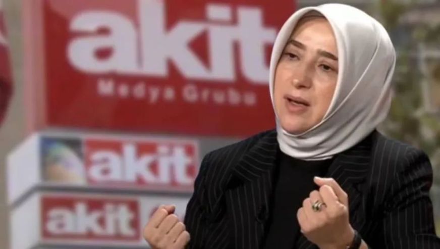 Yeni Akit gazetesi AK Partili Özlem Zengin'i hedef aldı! Düşülen not dikkat çekti…