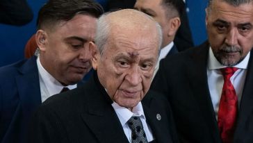 Devlet Bahçeli'nin hastalığı sonrası ünlü doktordan çağrı: 'Beni bir arasınlar rica ederim!'