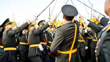 Teğmenlerin komutanı görevden alındı, bu mesajla veda etti: "Çizgimden bir an olsun sapmayacağım..!"