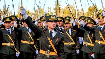 'Kılıçlı Yemin' krizinde flaş gelişme! Dosyalar Kara Harp Okulu'na geri gönderildi..!