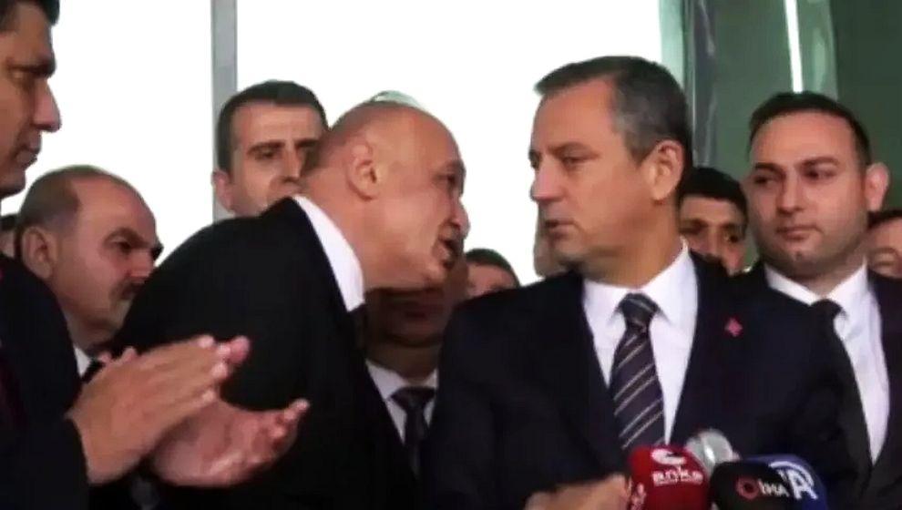 CHP lideri Özgür Özel vekile sinirlendi: 'Dur abi, biliyorum..!'