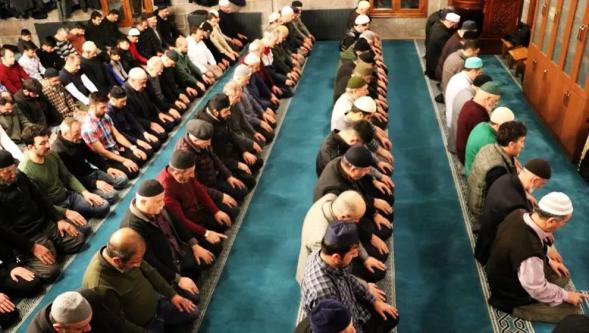 KONDA'dan çarpıcı araştırma! Türkiye'de 'dindarlık azalıyor, inançsızlık artıyor..!'