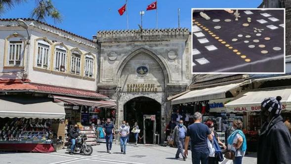 Kapalıçarşı'daki 'kaçak pırlanta' operasyonunda gözaltındaki 30 şüpheli tutuklandı..!