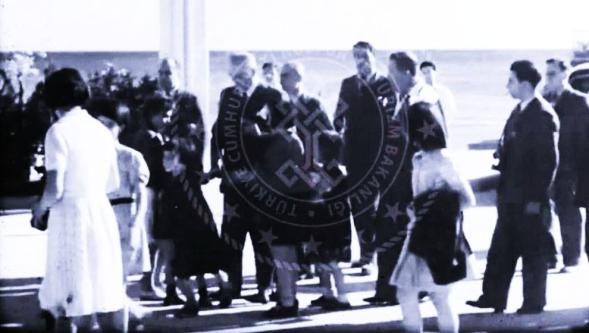 Kültür ve Turizm Bakanı Ersoy paylaştı! Atatürk'ün ilk kez yayınlanan görüntüleri...