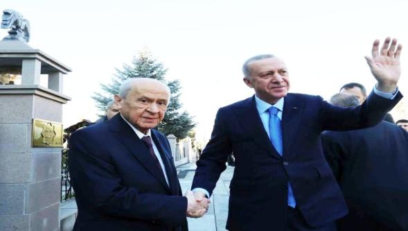 Abdulkadir Selvi'den AK Parti ve Bahçeli çıkışı: ‘Kaybetme lüksü yoktur…'