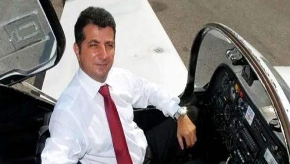 Yurt dışına kaçmıştı! Eski THK Üniversitesi Rektörü Ünsal Ban hakkında yakalama kararı...