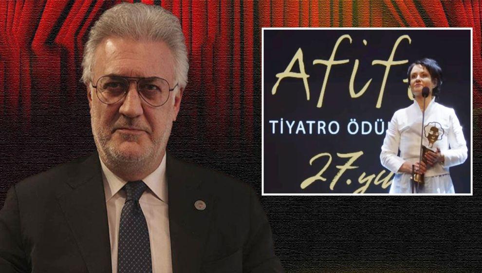 Afife Tiyatro Ödülleri'ne 'Tamer Karadağlı' protestosu damga vurdu...