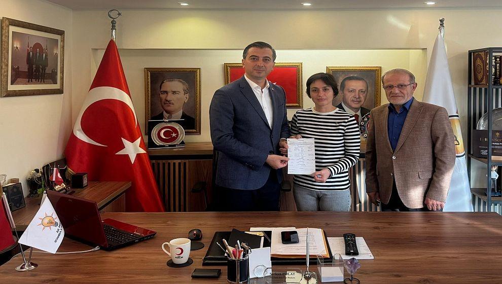 Ayşe Barım'ın 'sağ kolu' reklam müdürü AK Parti üyesi oldu...