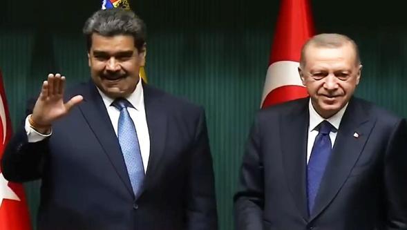 ABD işgali kapıya dayandı! Cumhurbaşkanı Erdoğan, Maduro ile görüştü..!