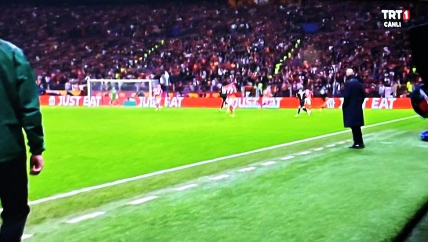Galatasaray - Juventus maçında TRT 1'de yayın faciası: Reji çöktü, izleyici çıldırdı!