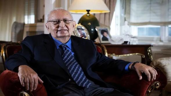 Eski TBMM Başkanı Hüsamettin Cindoruk hayatını kaybetti...