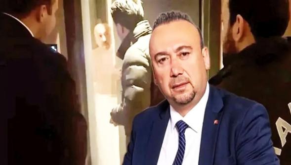 Özkan Yalım'dan eşini kızdıracak sözler... Otel odasındaki görüntüler hakkında konuştu!
