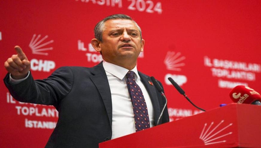 Özgür Özel CHP'nin Grup Başkanı seçildi...