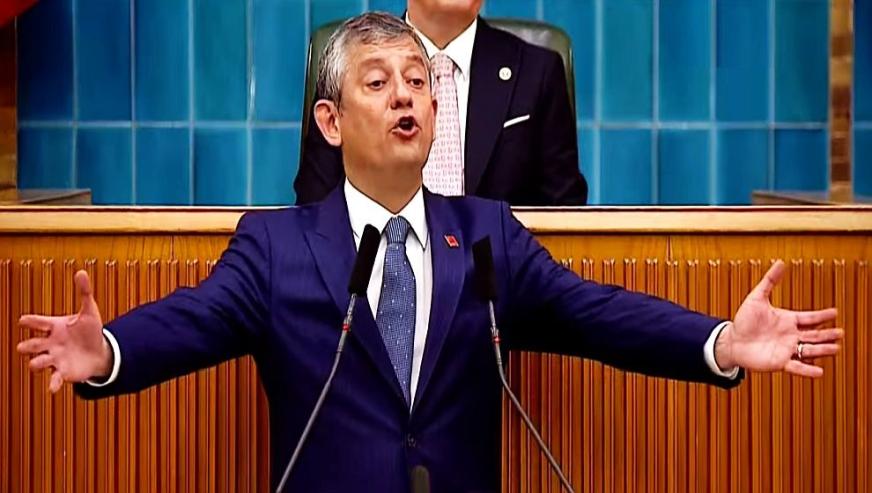 'Mutlak butlan' sonrası ilk grup toplantısı! Özgür Özel'den Kemal Kılıçdaroğlu'na sert gönderme...