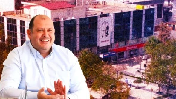 İzmir Menderes Belediyesi'ne operasyon: Belediye Başkanı İlkay Çiçek gözaltında..!