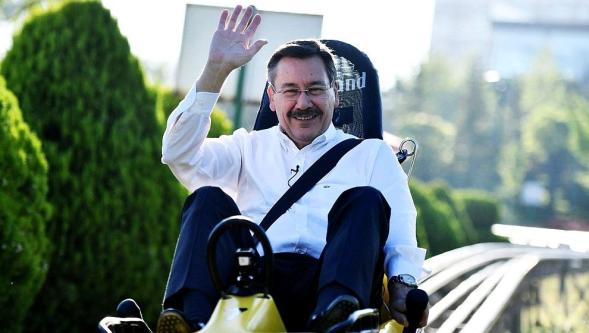 Ankara Büyükşehir Belediyesi'nden Melih Gökçek hakkında suç duyurusu..!