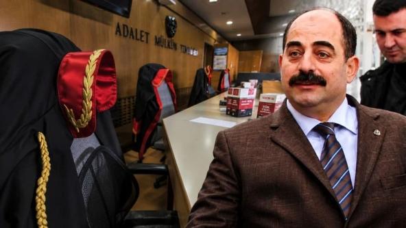 Dosya yeniden açılıyor... FETÖ firarisi Zekeriya Öz hakkında flaş karar!