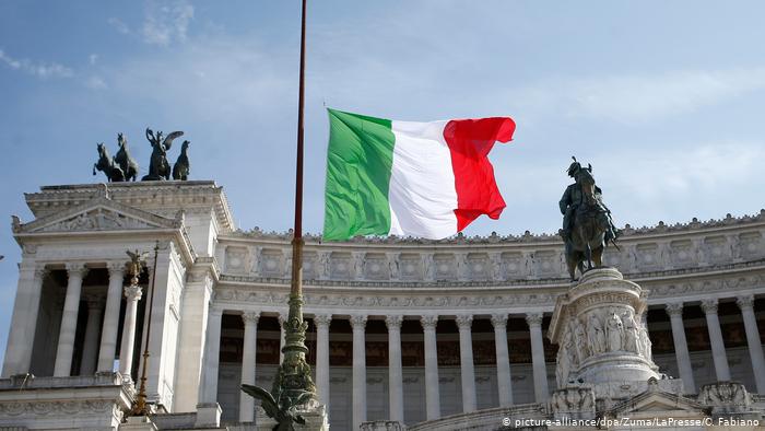 İtalya'da Hükümet Depremi Yaşanıyor!