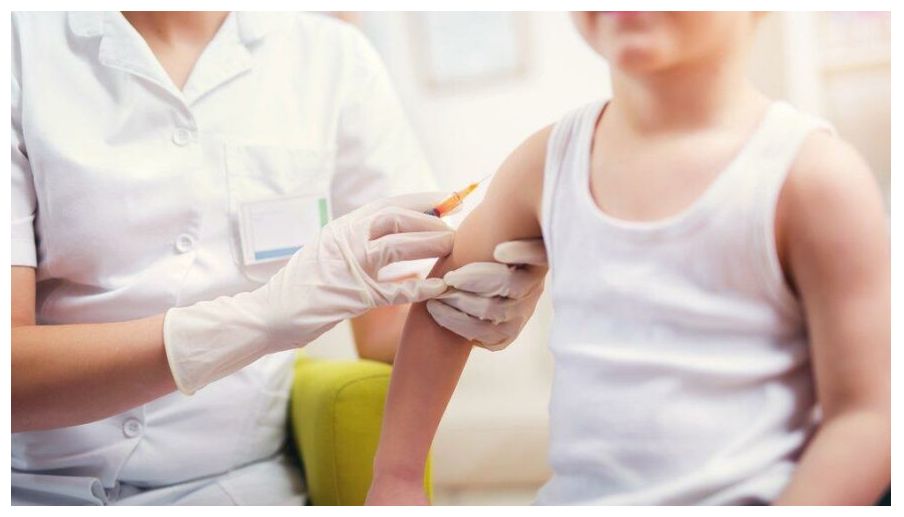 Oxford Üniversitesi, AstraZeneca ile Koronavirüs Aşısını Çocuklar Üzerinde Test Etmeye Başlıyor!