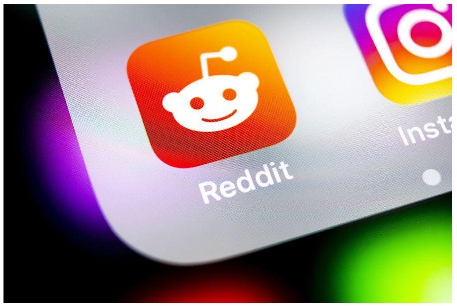 Sosyal Medya Platformu Reddit 250 Milyon Dolar Yatırım Topladı!