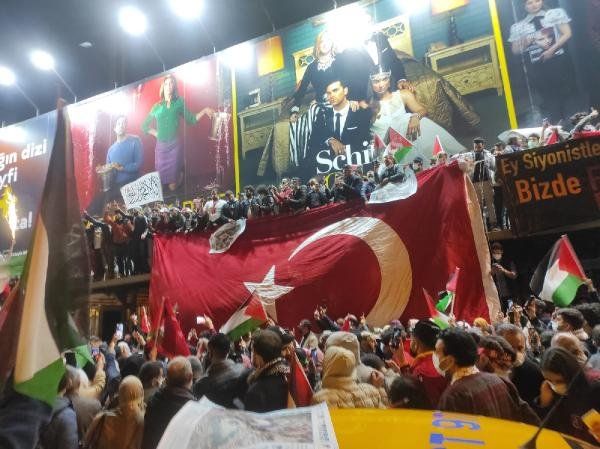 Tüm Türkiye İsrail'i protesto için sokağa döküldü!