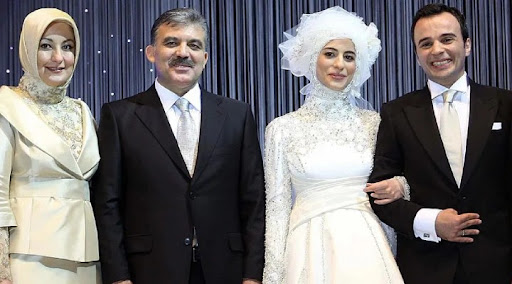 Abdullah Gül’ün kızı boşanıyor: Damat villayı vermek istemiyor!