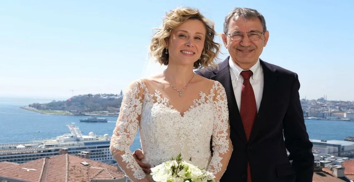 Nobel Ödüllü yazar Orhan Pamuk evlendi...